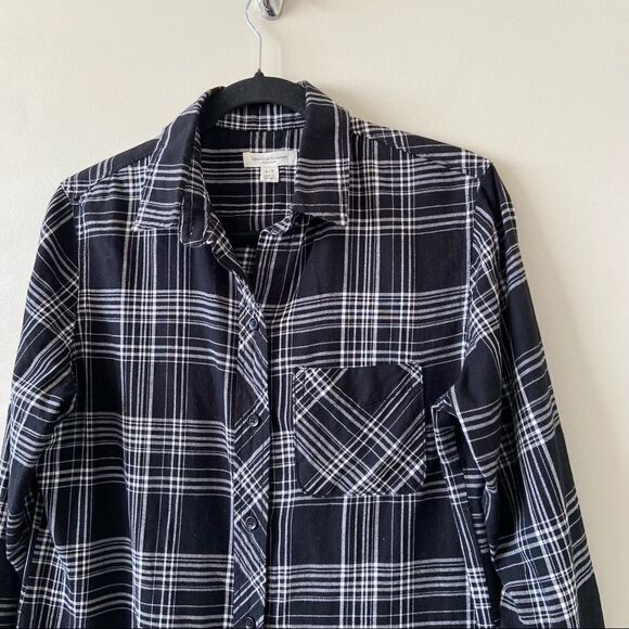 BEACH Lunch Lounge -Plaid Fringe Button Down (Small) - Picture 4 of 6